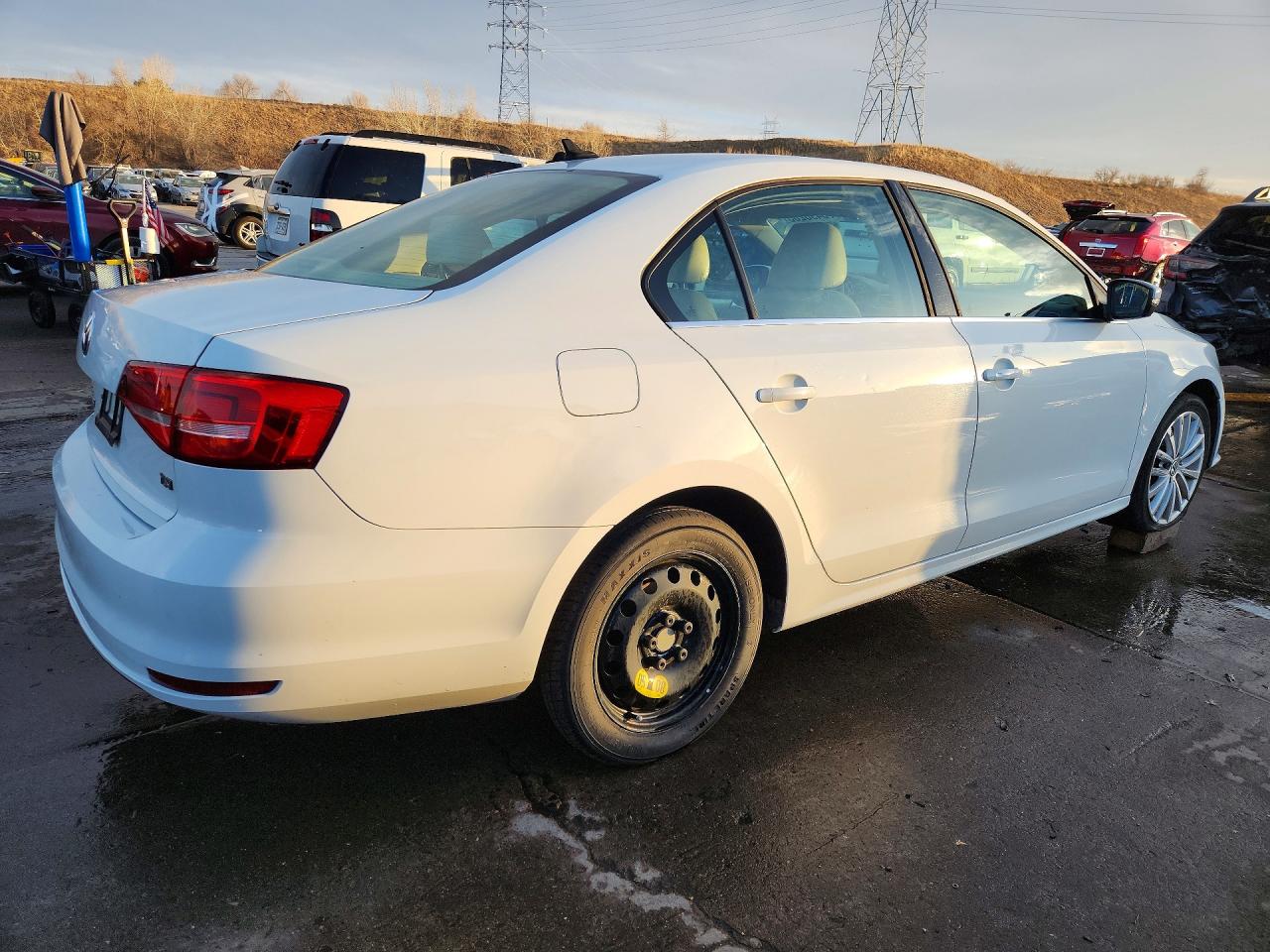 2015 VOLKSWAGEN JETTA SE photo 5