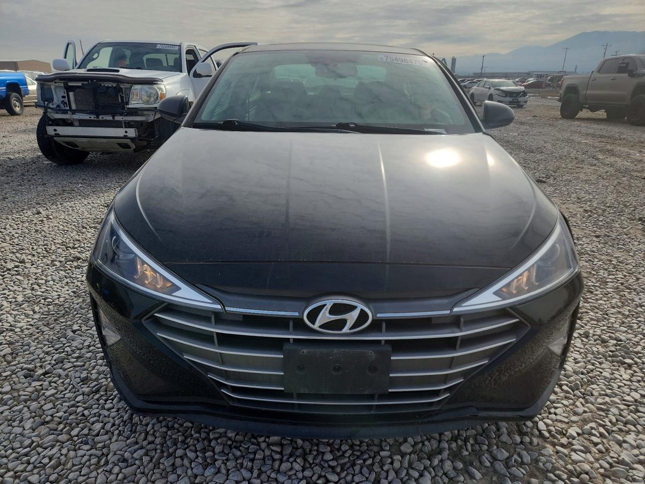 2020 HYUNDAI ELANTRA VALUE EDITION photo 5