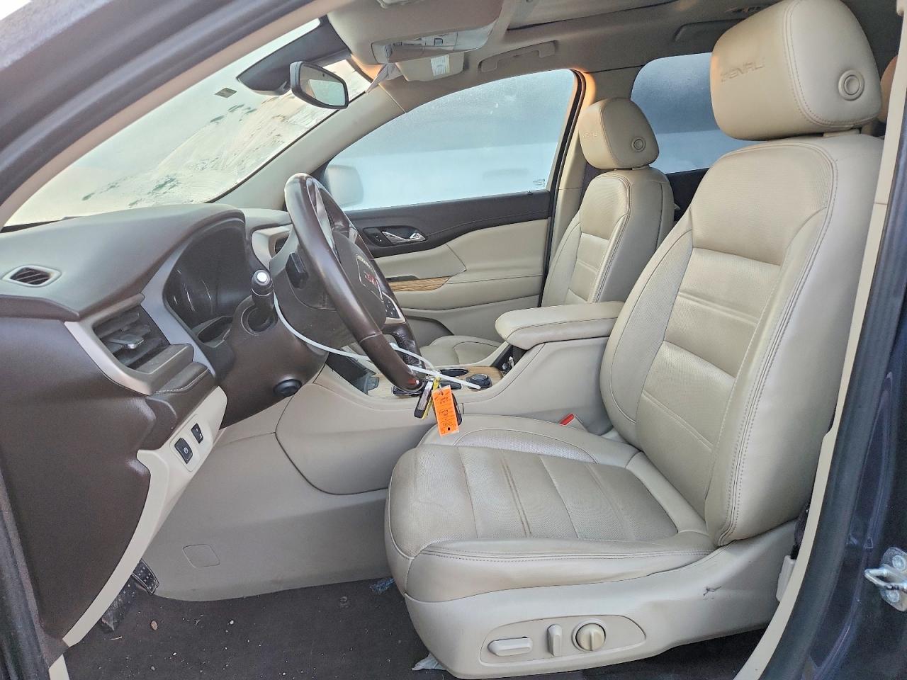 2019 GMC ACADIA DENALI photo 7