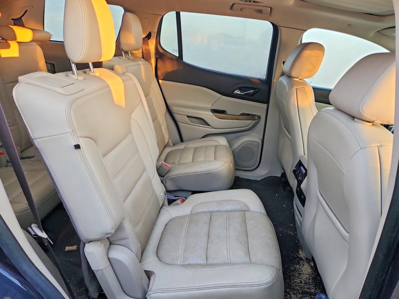 2019 GMC ACADIA DENALI photo 11