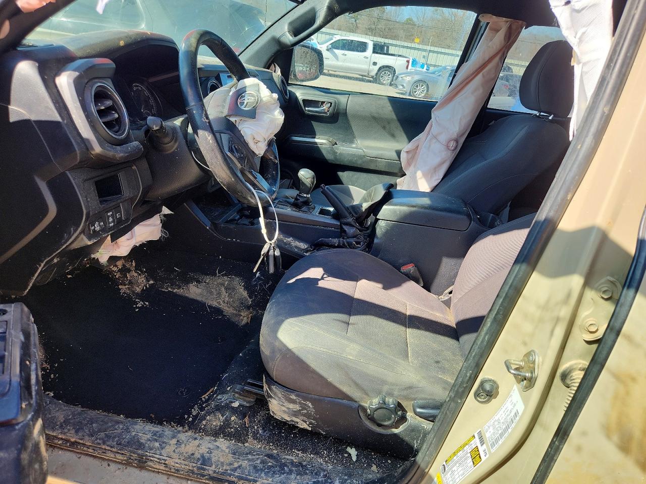 2019 TOYOTA TACOMA DOUBLE CAB photo 19