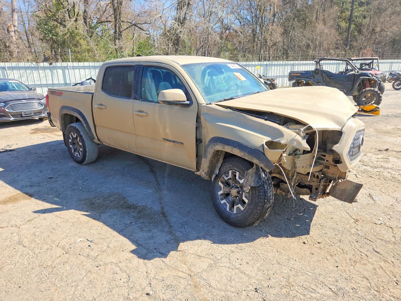 2019 TOYOTA TACOMA DOUBLE CAB photo 10
