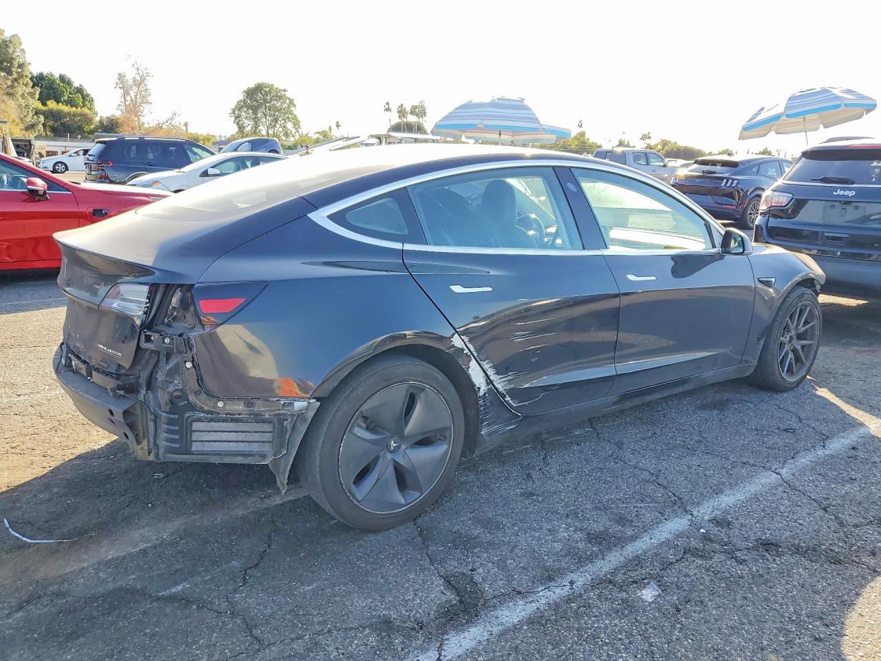 2018 TESLA MODEL 3 photo 5