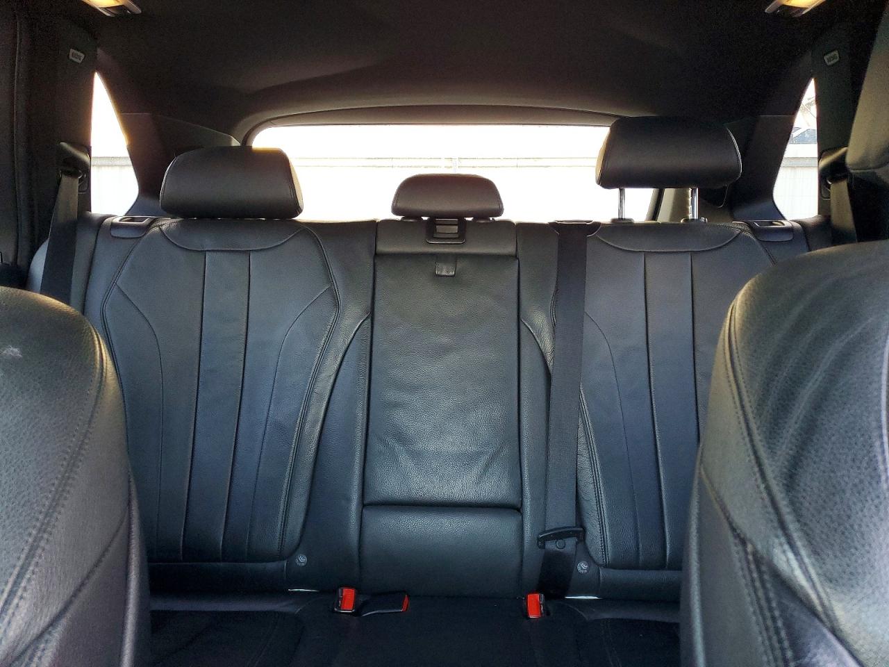 2016 BMW X5 SDRIVE35I photo 28