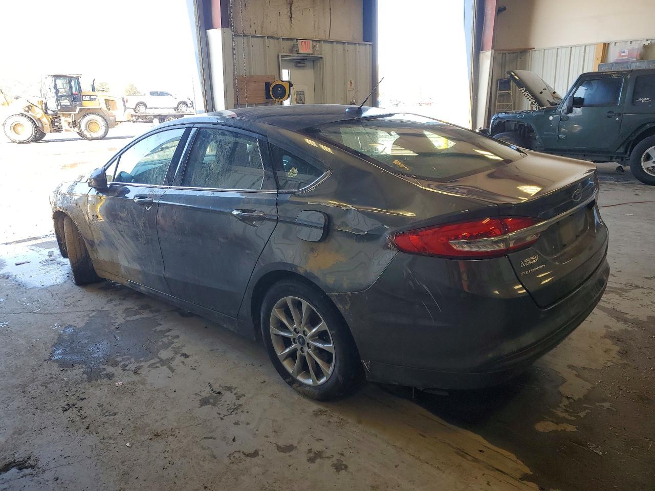2017 FORD FUSION SE photo 2
