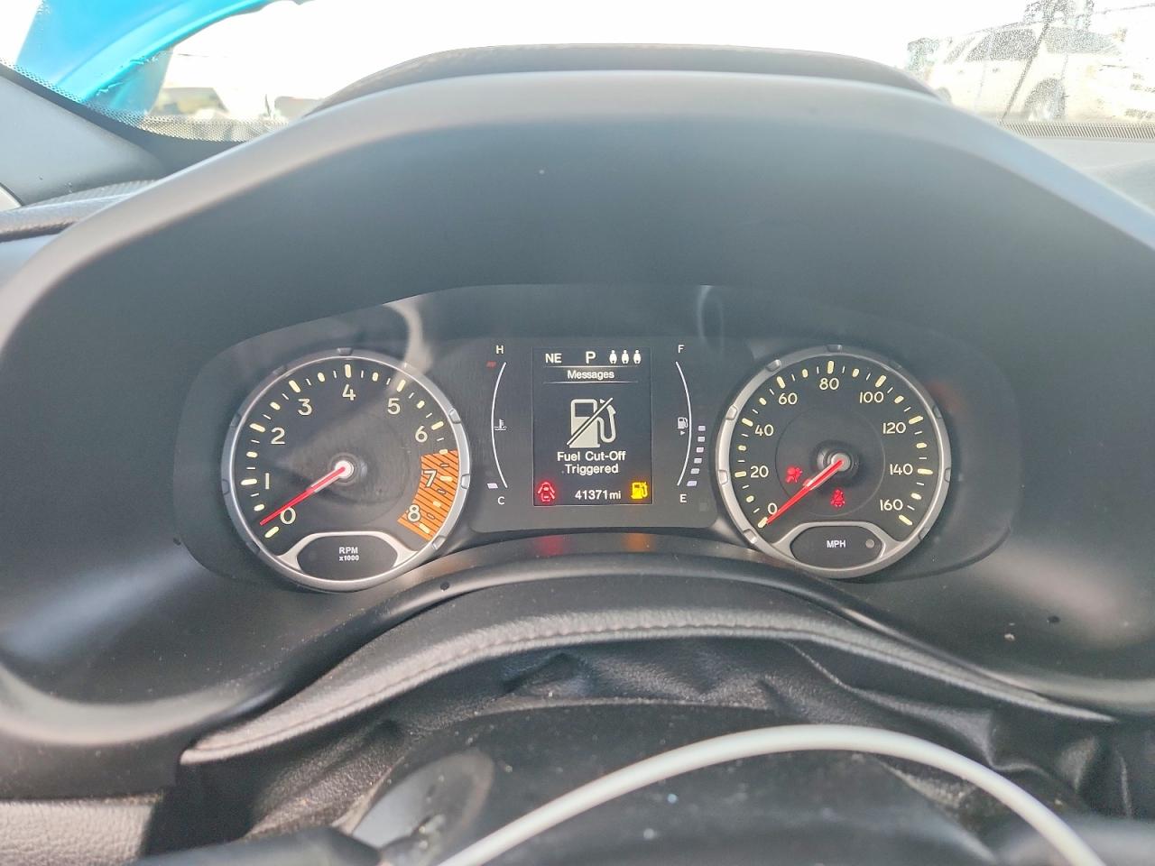 2019 JEEP RENEGADE LATITUDE photo 17