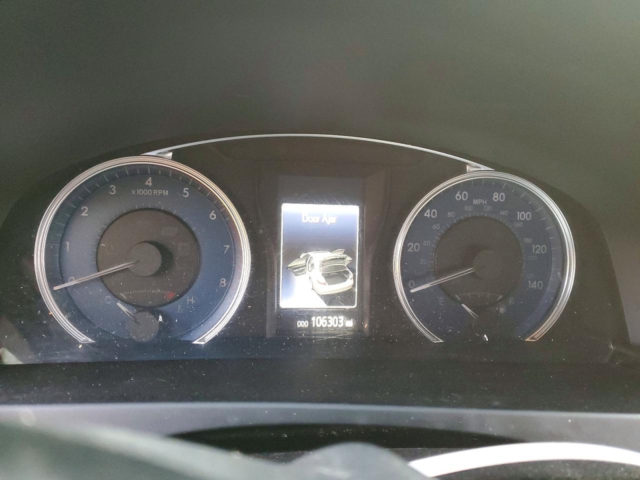 2017 TOYOTA CAMRY LE photo 9
