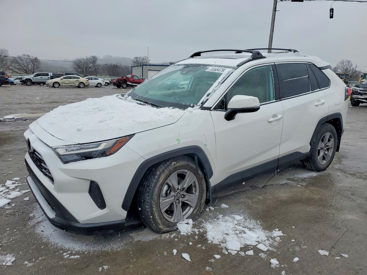 2025 TOYOTA RAV4 XLE photo 2