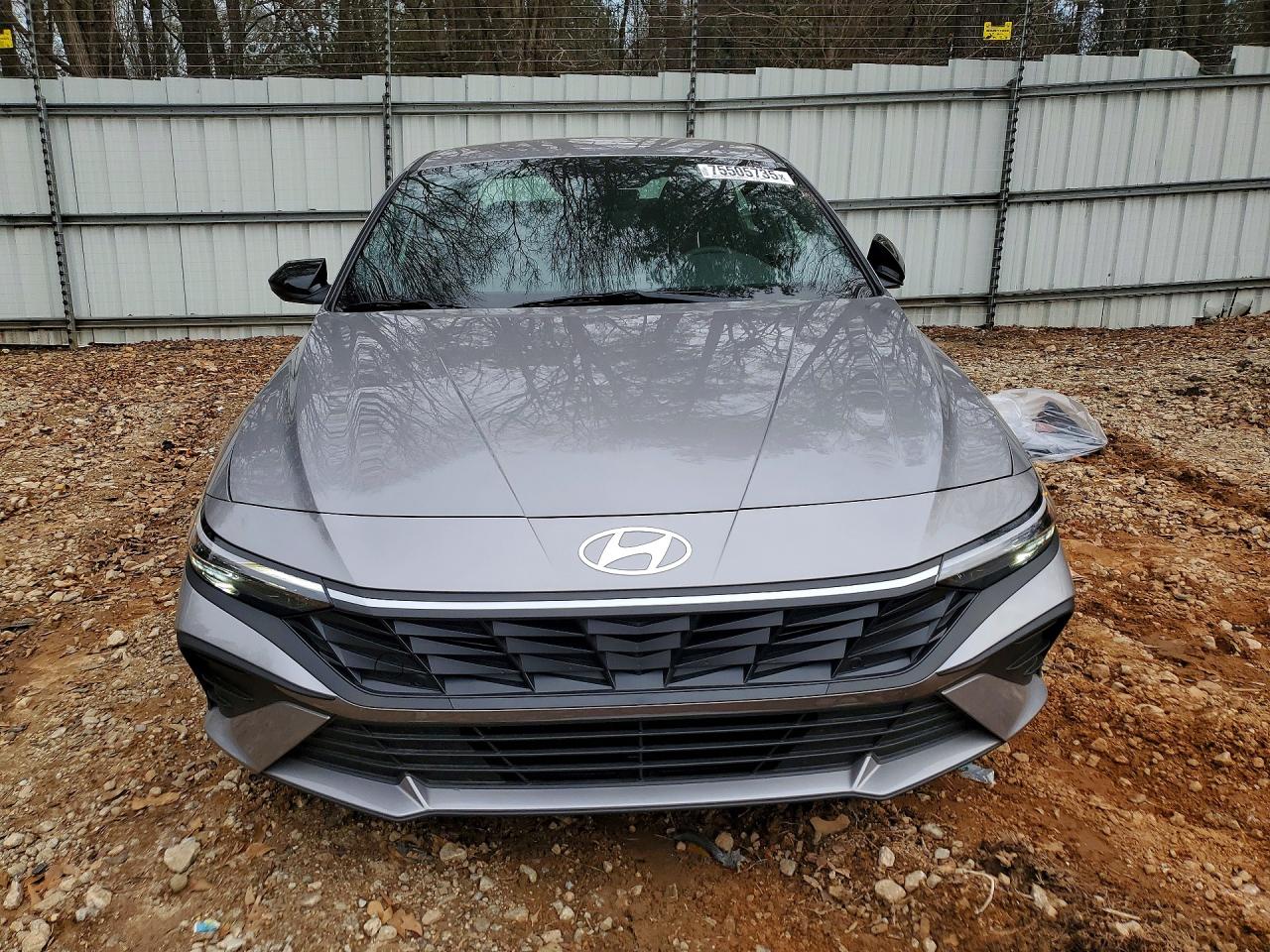 2025 HYUNDAI ELANTRA SEL SPORT photo 9