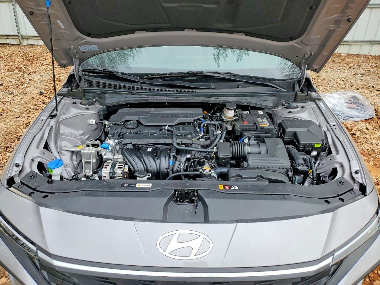 2025 HYUNDAI ELANTRA SEL SPORT photo 21