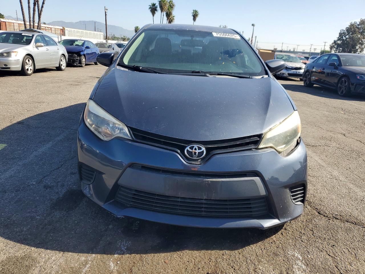 2015 TOYOTA COROLLA L photo 5