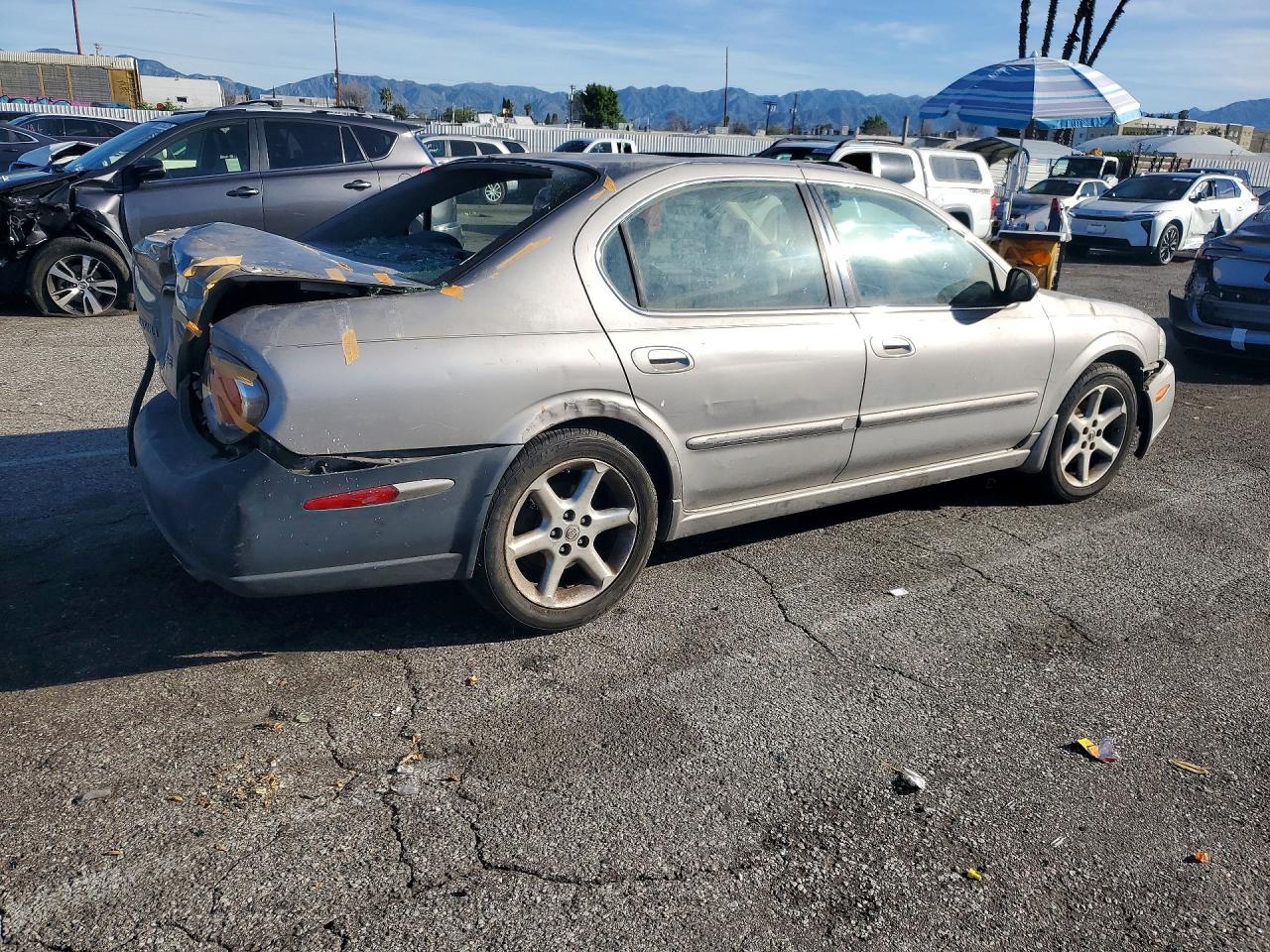 2003 NISSAN MAXIMA GLE photo 5