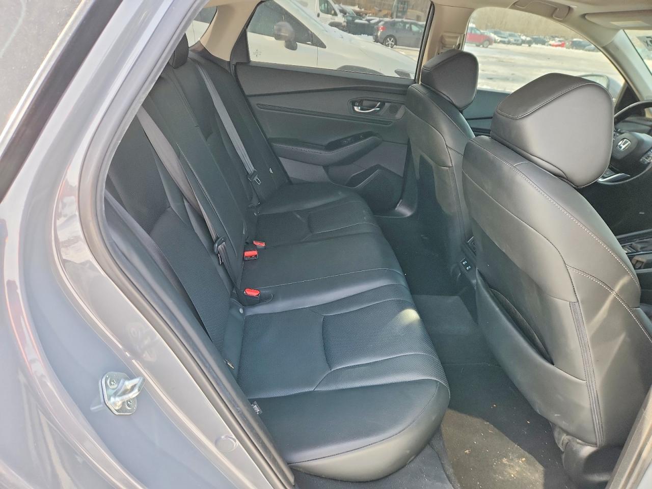 2025 HONDA ACCORD TOURING HYBRID photo 19