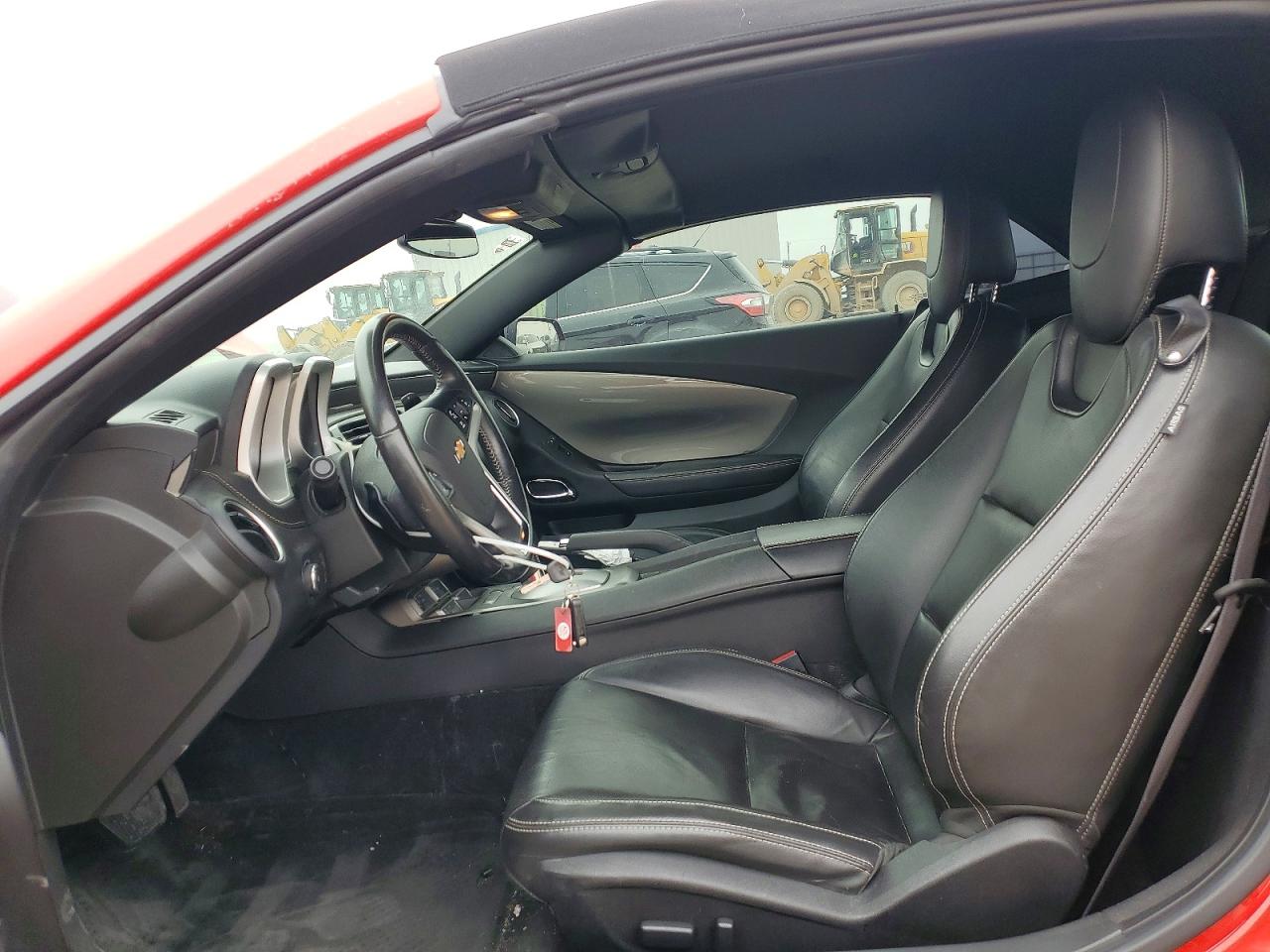 2015 CHEVROLET CAMARO LT photo 13