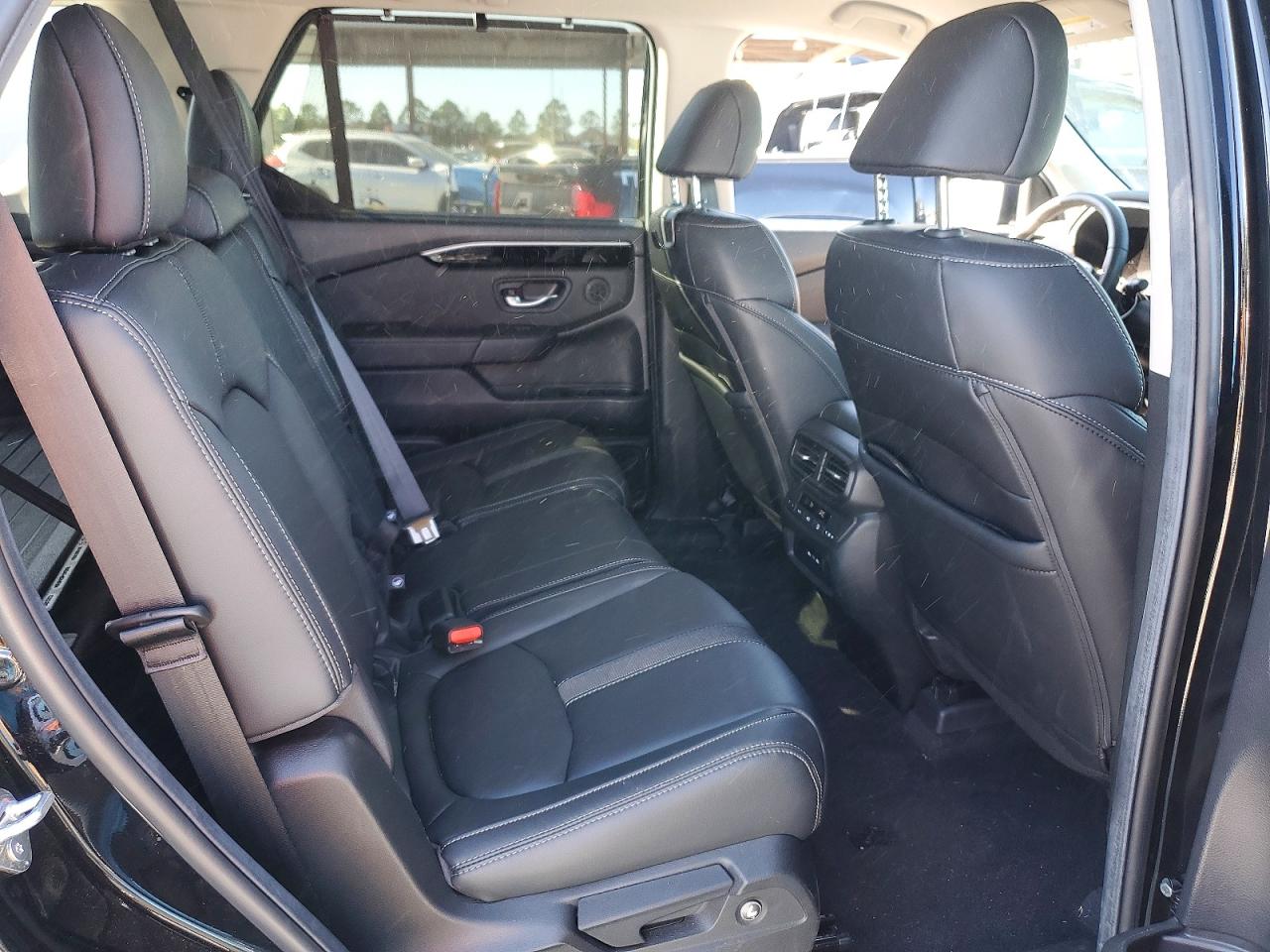 2025 HONDA PILOT EXL photo 31