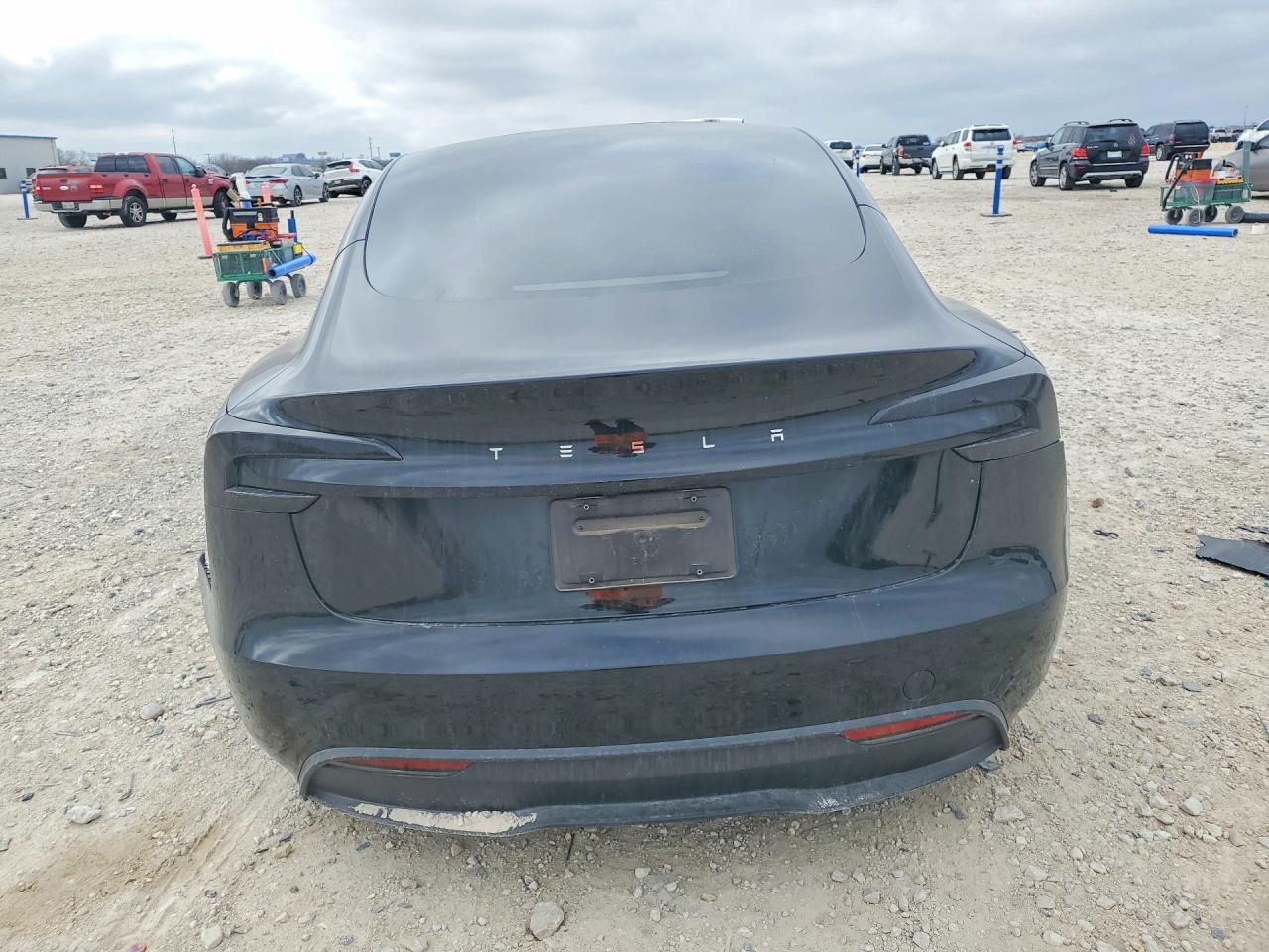 2024 TESLA MODEL 3 photo 11