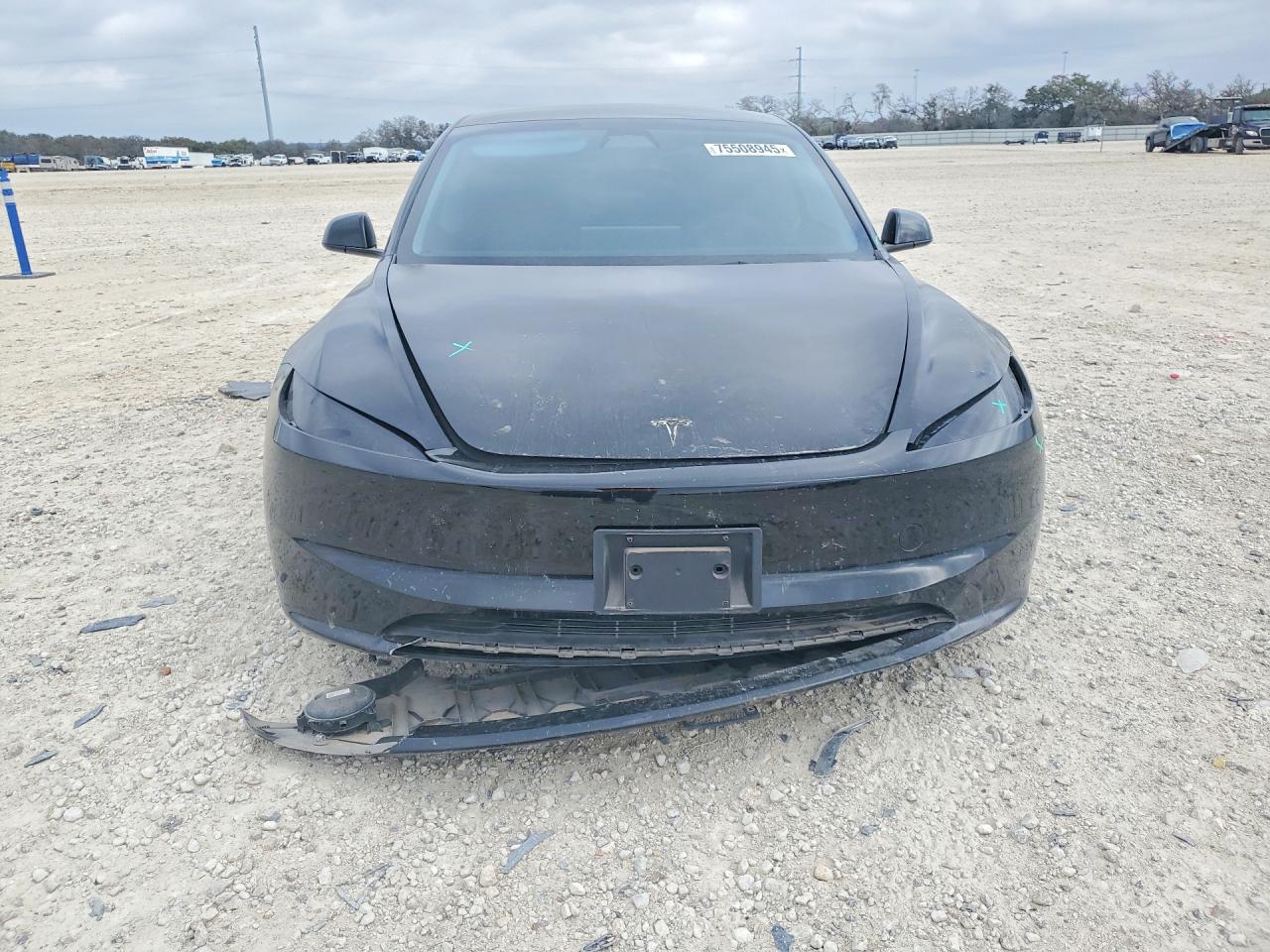 2024 TESLA MODEL 3 photo 9