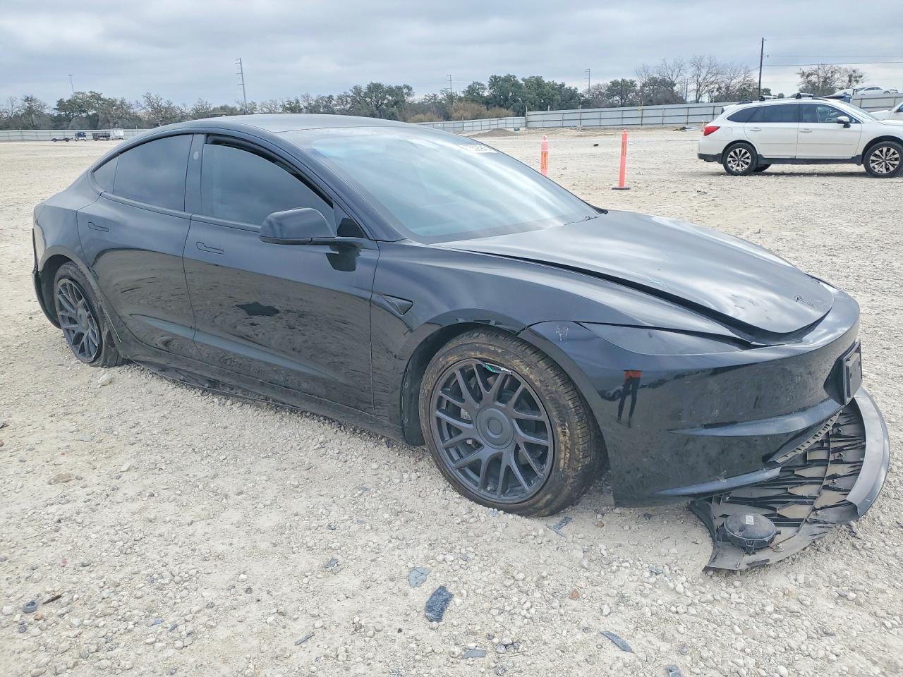 2024 TESLA MODEL 3 photo 7