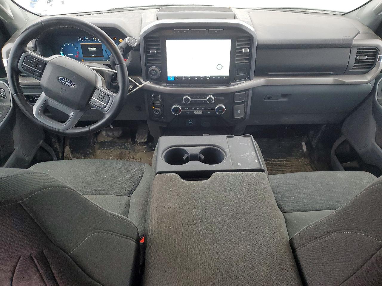 2024 FORD F150 XLT photo 8