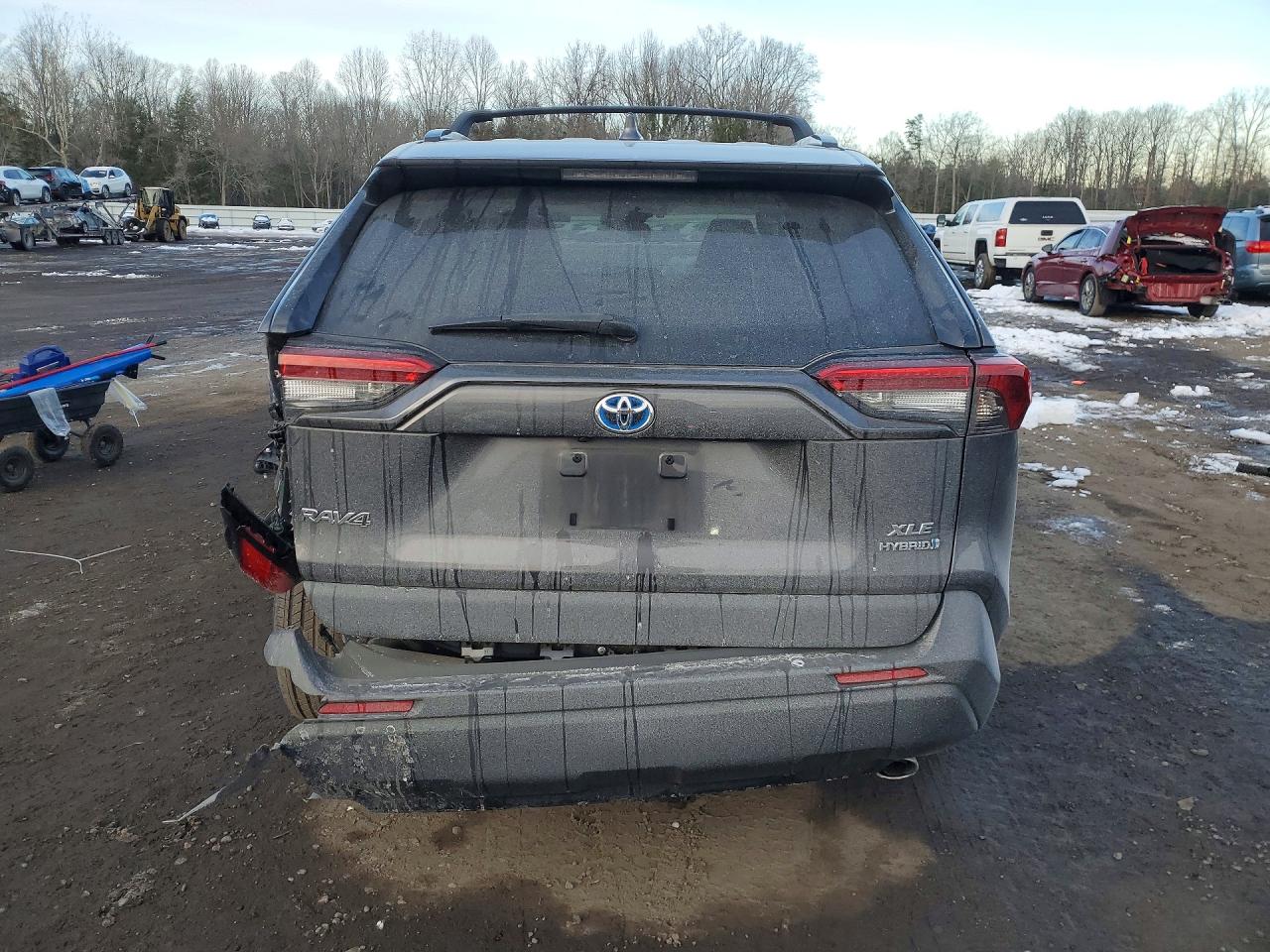 2019 TOYOTA RAV4 XLE photo 6