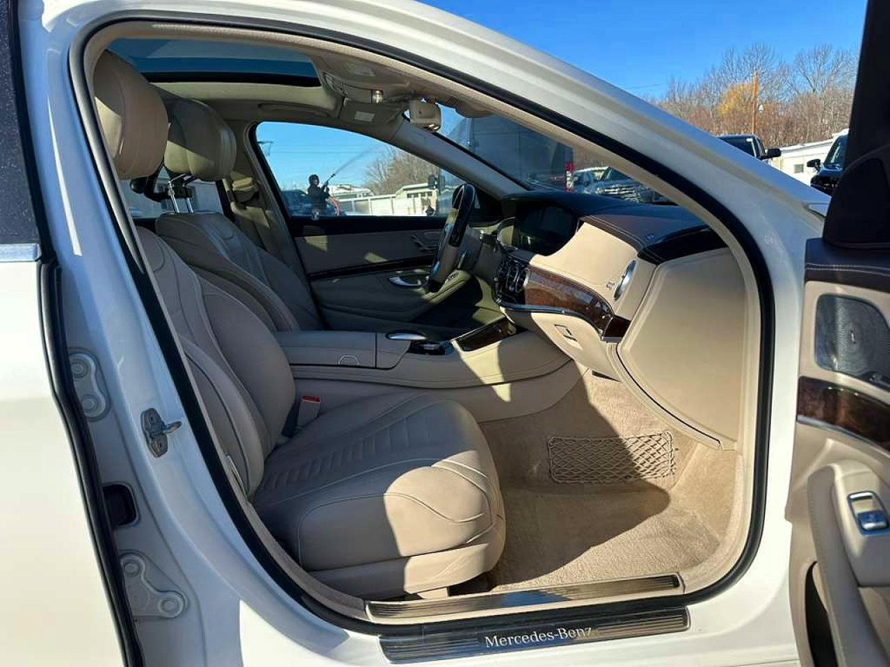 2019 MERCEDES-BENZ S 560 4MATIC photo 19