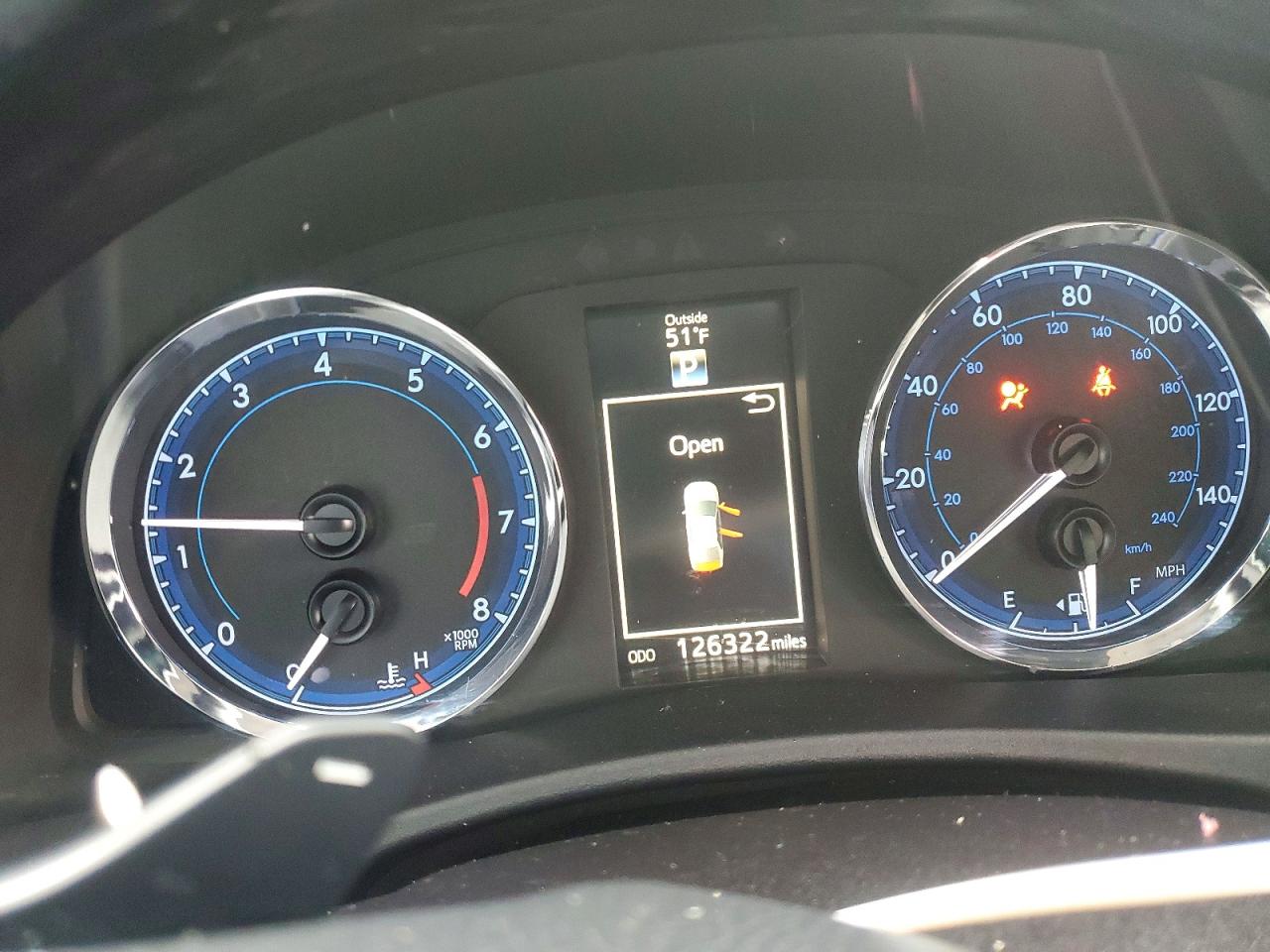 2017 TOYOTA COROLLA L photo 9