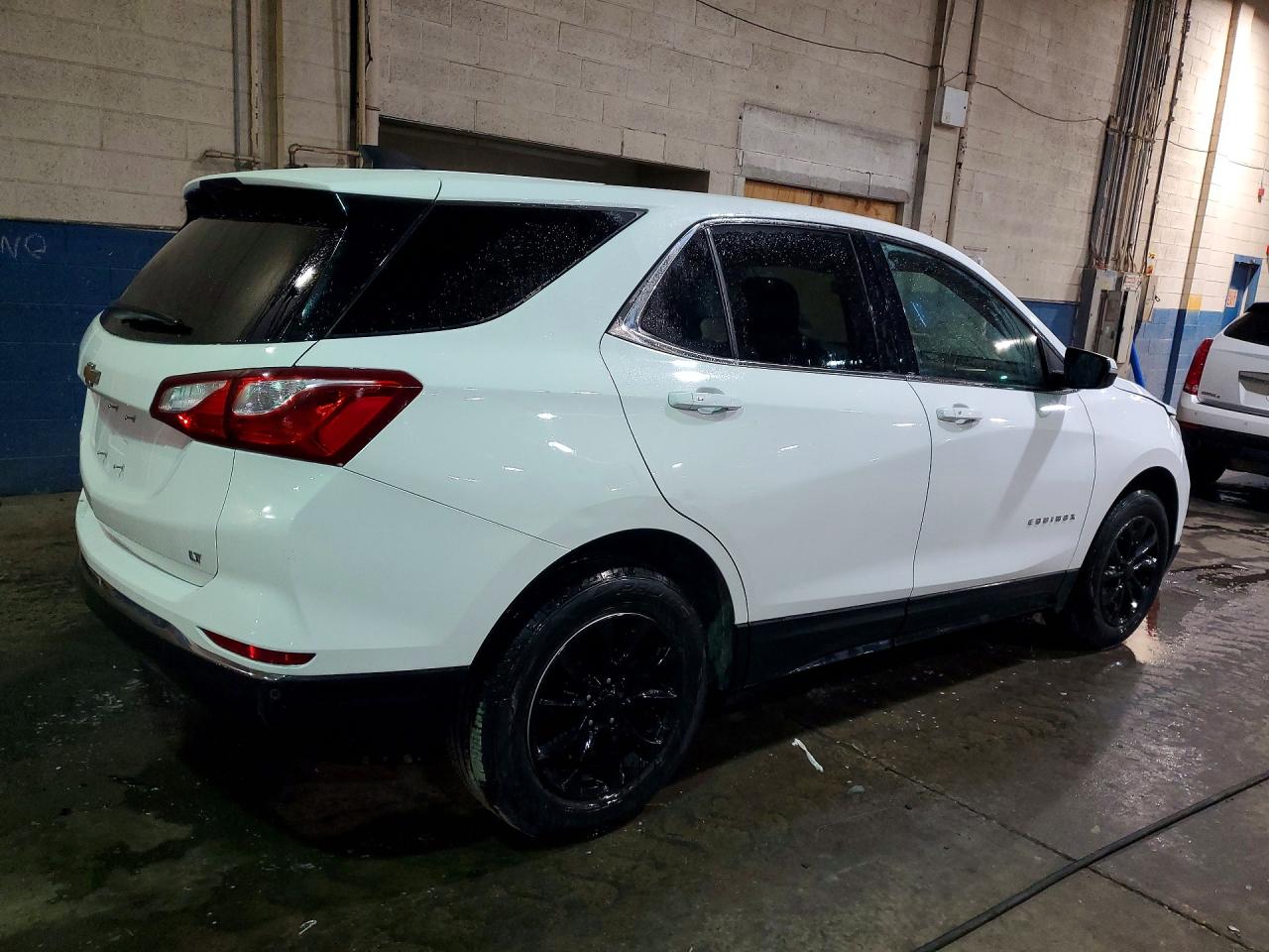 2019 CHEVROLET EQUINOX LT photo 3