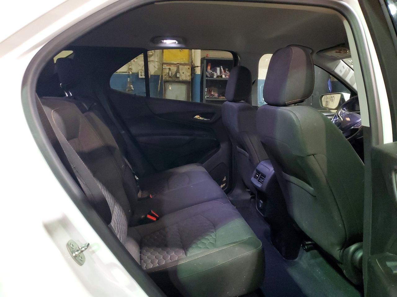 2019 CHEVROLET EQUINOX LT photo 11