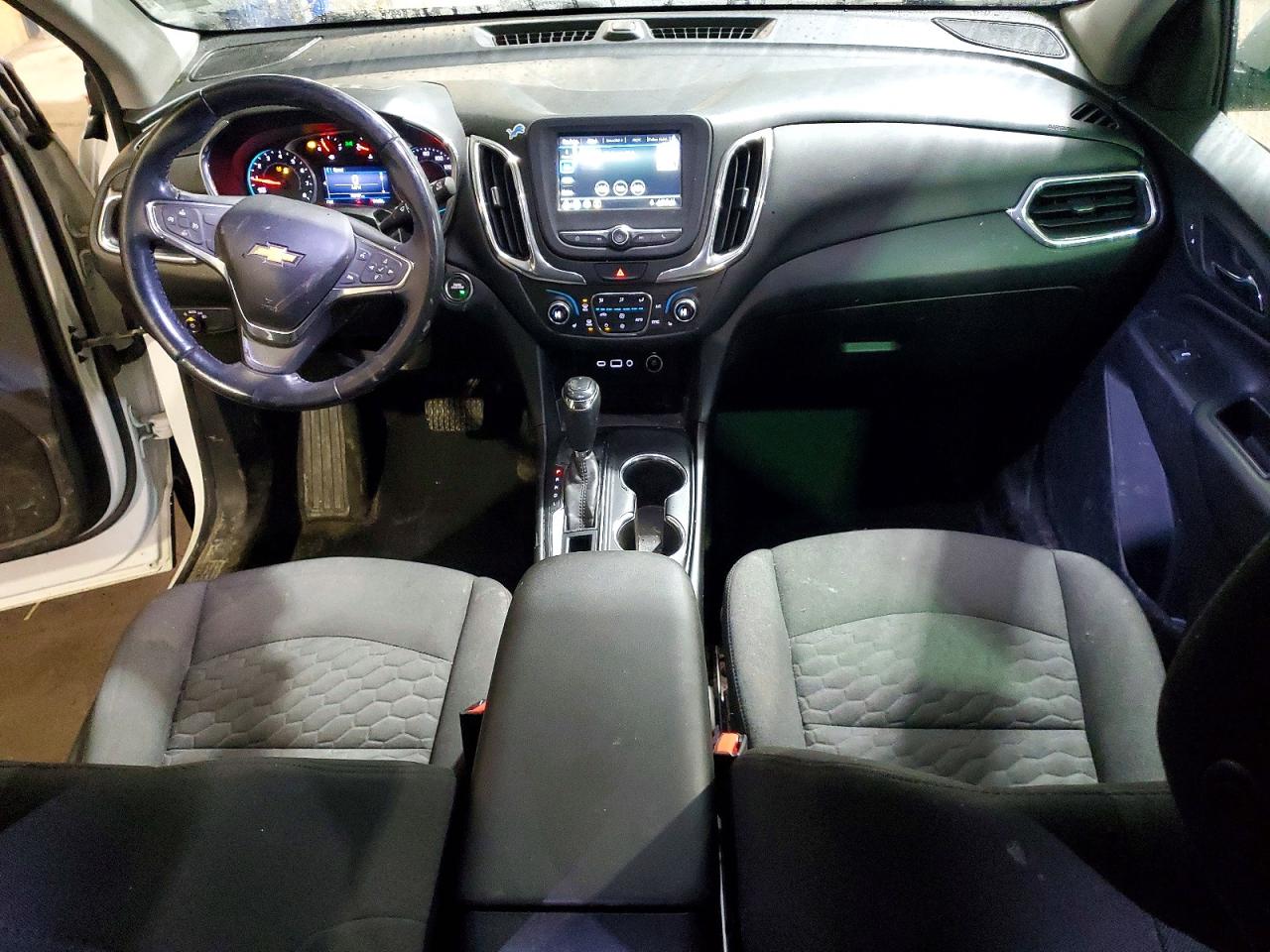 2019 CHEVROLET EQUINOX LT photo 8