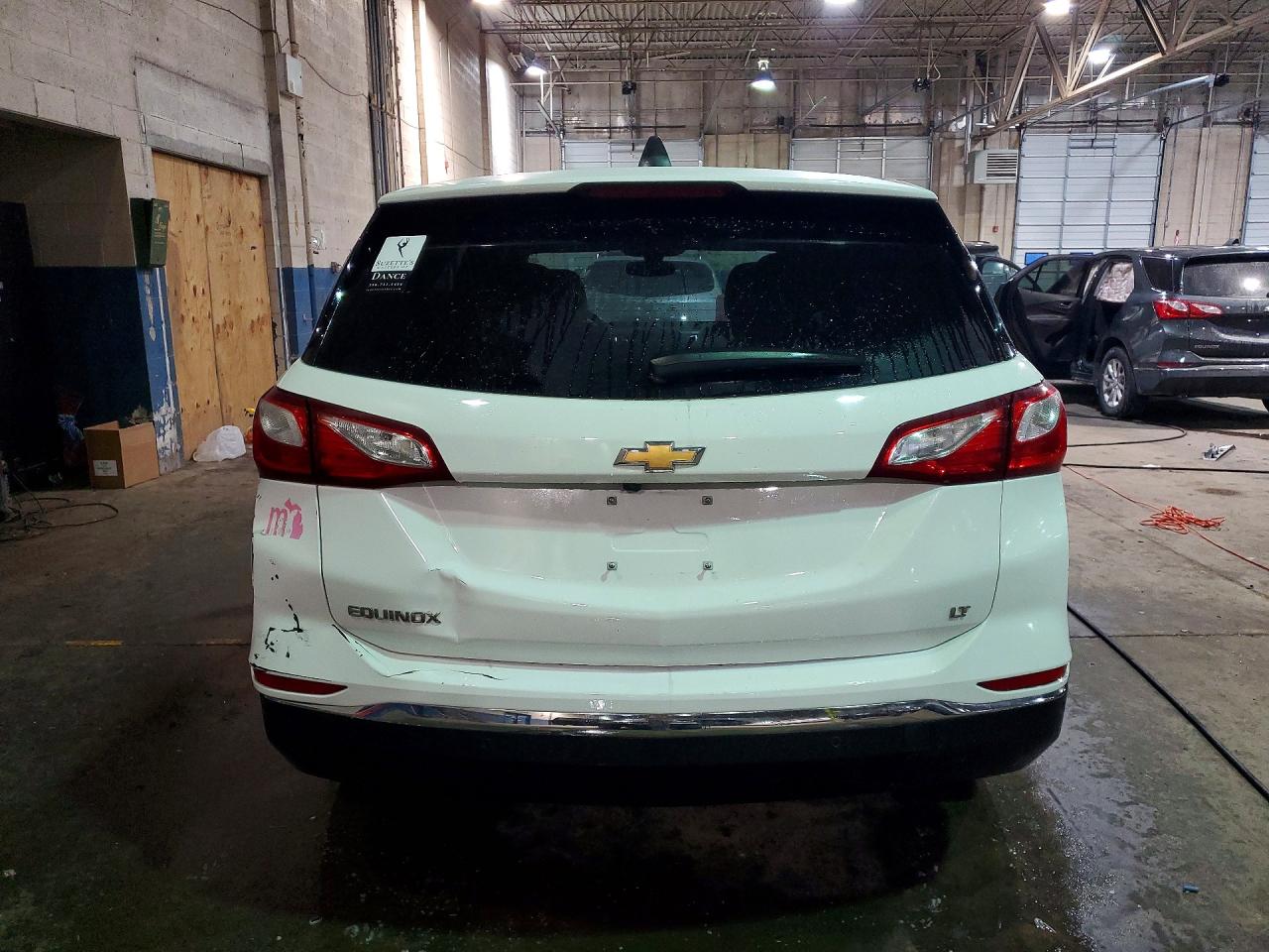 2019 CHEVROLET EQUINOX LT photo 6