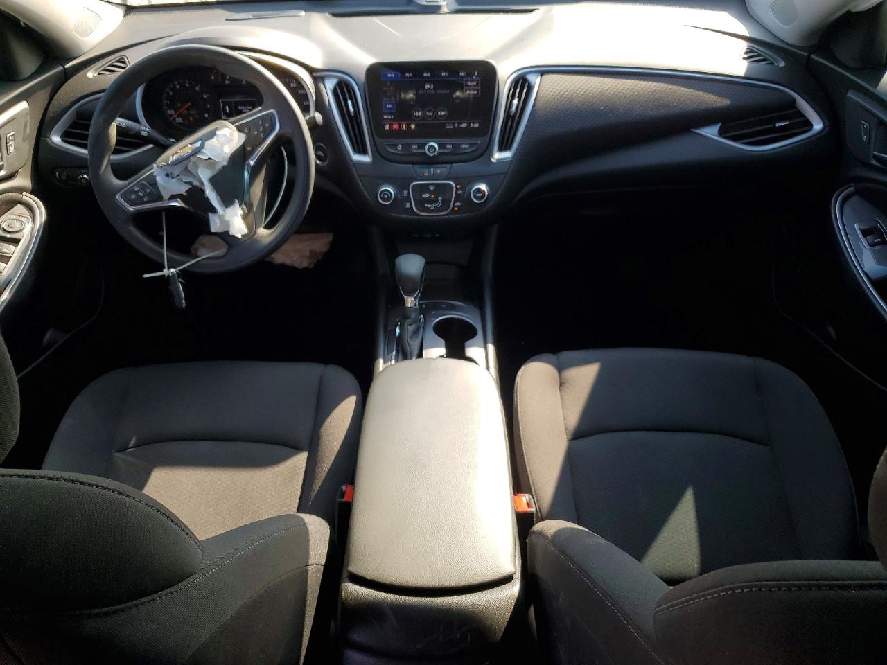 2024 CHEVROLET MALIBU LS photo 8