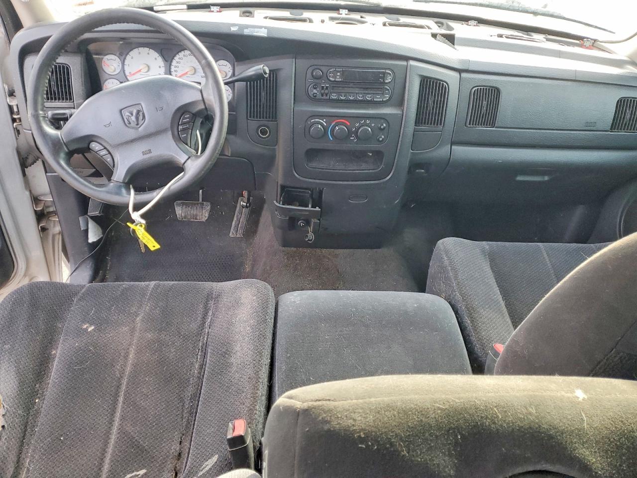 2002 DODGE RAM 1500 photo 8