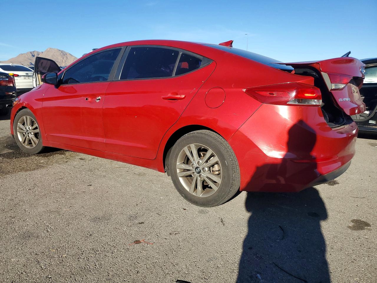 2018 HYUNDAI ELANTRA SEL photo 3