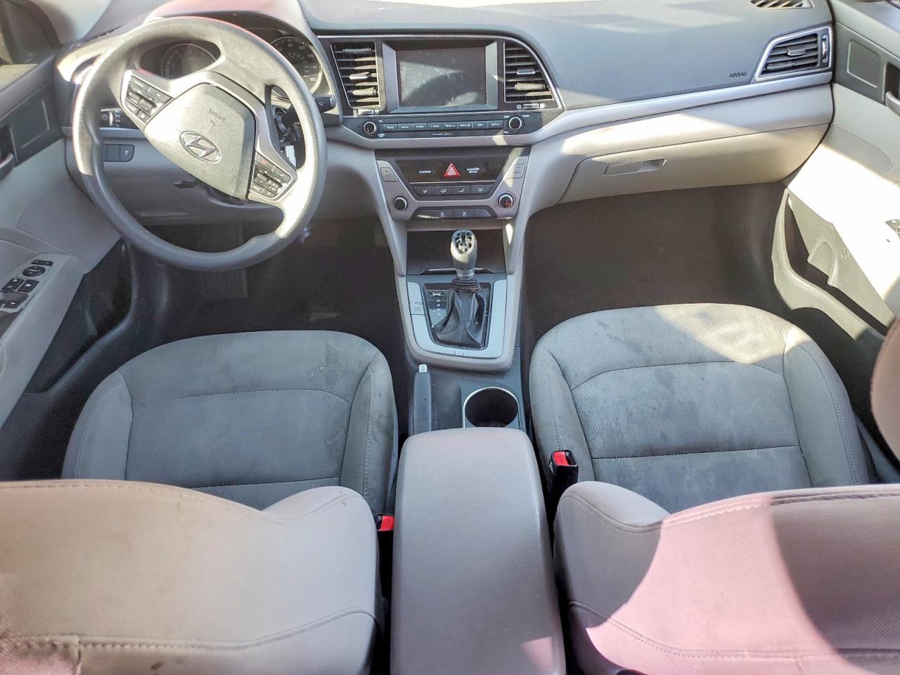 2018 HYUNDAI ELANTRA SEL photo 15