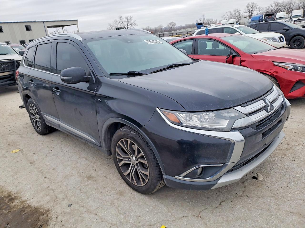 2016 MITSUBISHI OUTLANDER GT photo 7