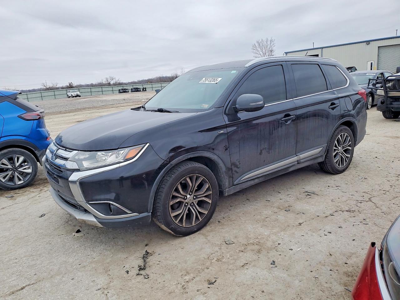 2016 MITSUBISHI OUTLANDER