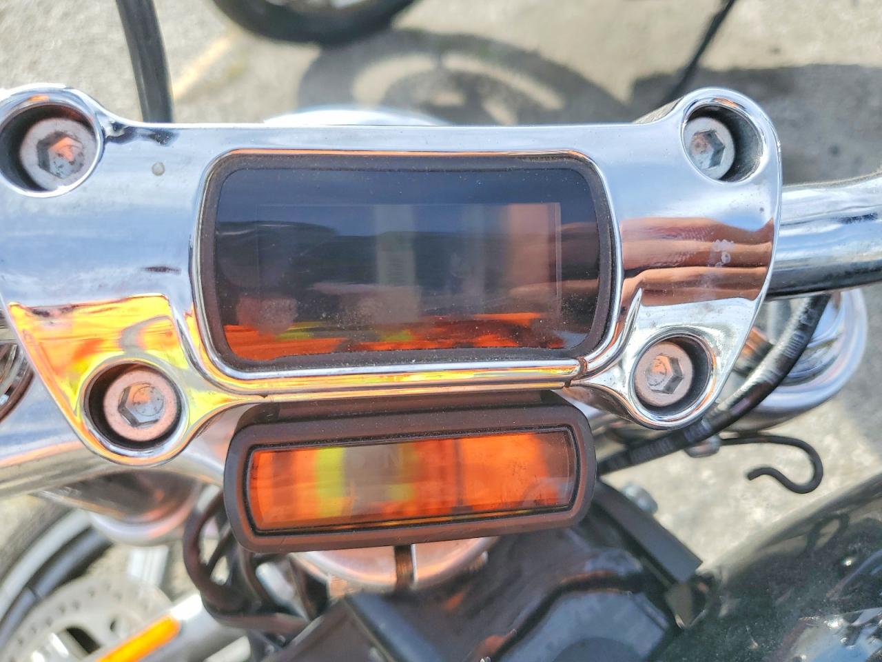 2024 HARLEY-DAVIDSON FXST photo 19