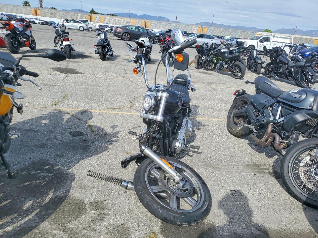2024 HARLEY-DAVIDSON FXST photo 4