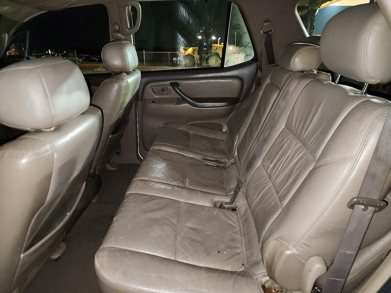 2003 TOYOTA SEQUOIA SR5 photo 31