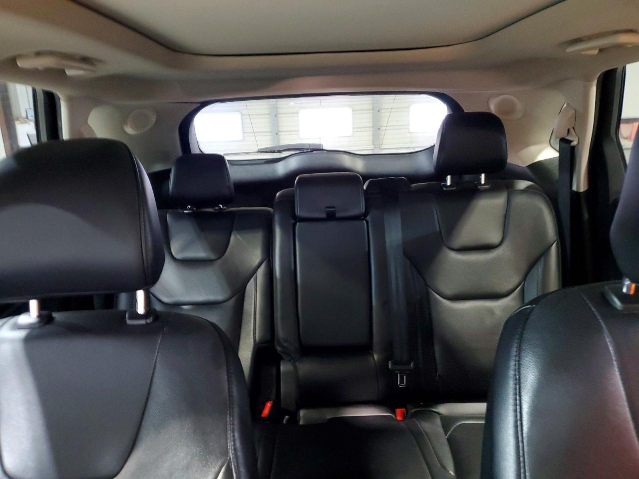 2019 FORD EDGE TITANIUM photo 28