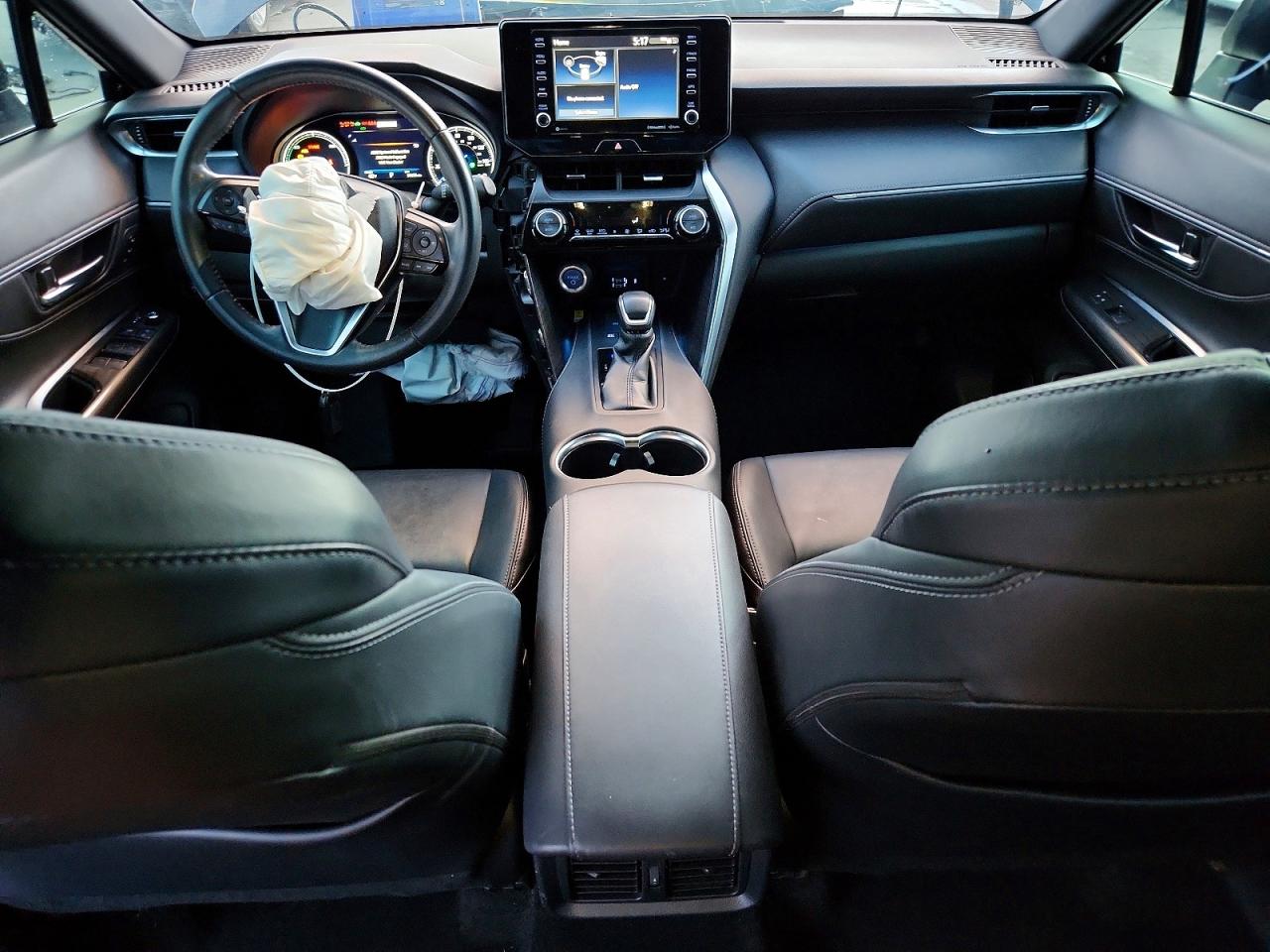 2022 TOYOTA VENZA XLE photo 15