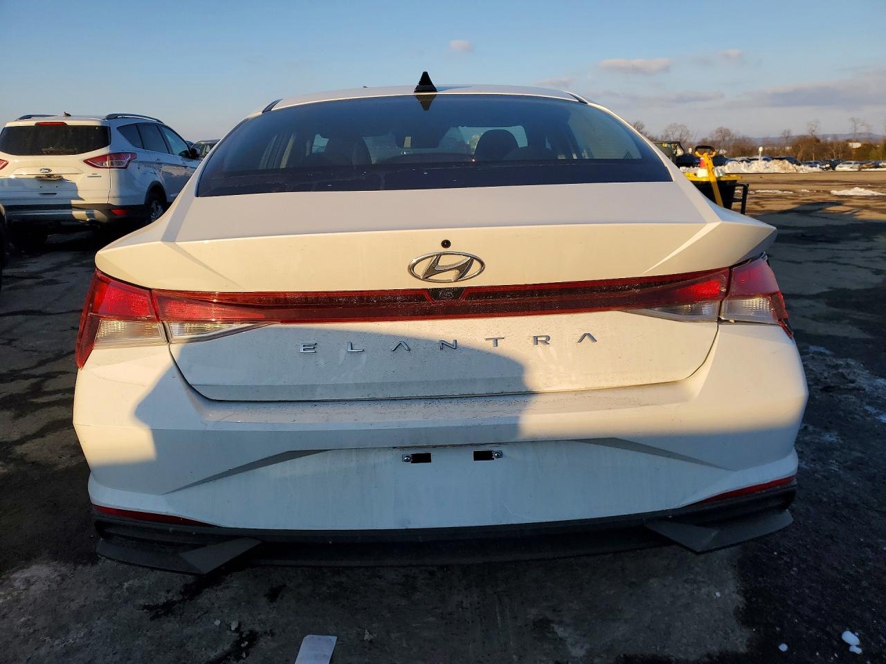 2023 HYUNDAI ELANTRA SEL photo 11