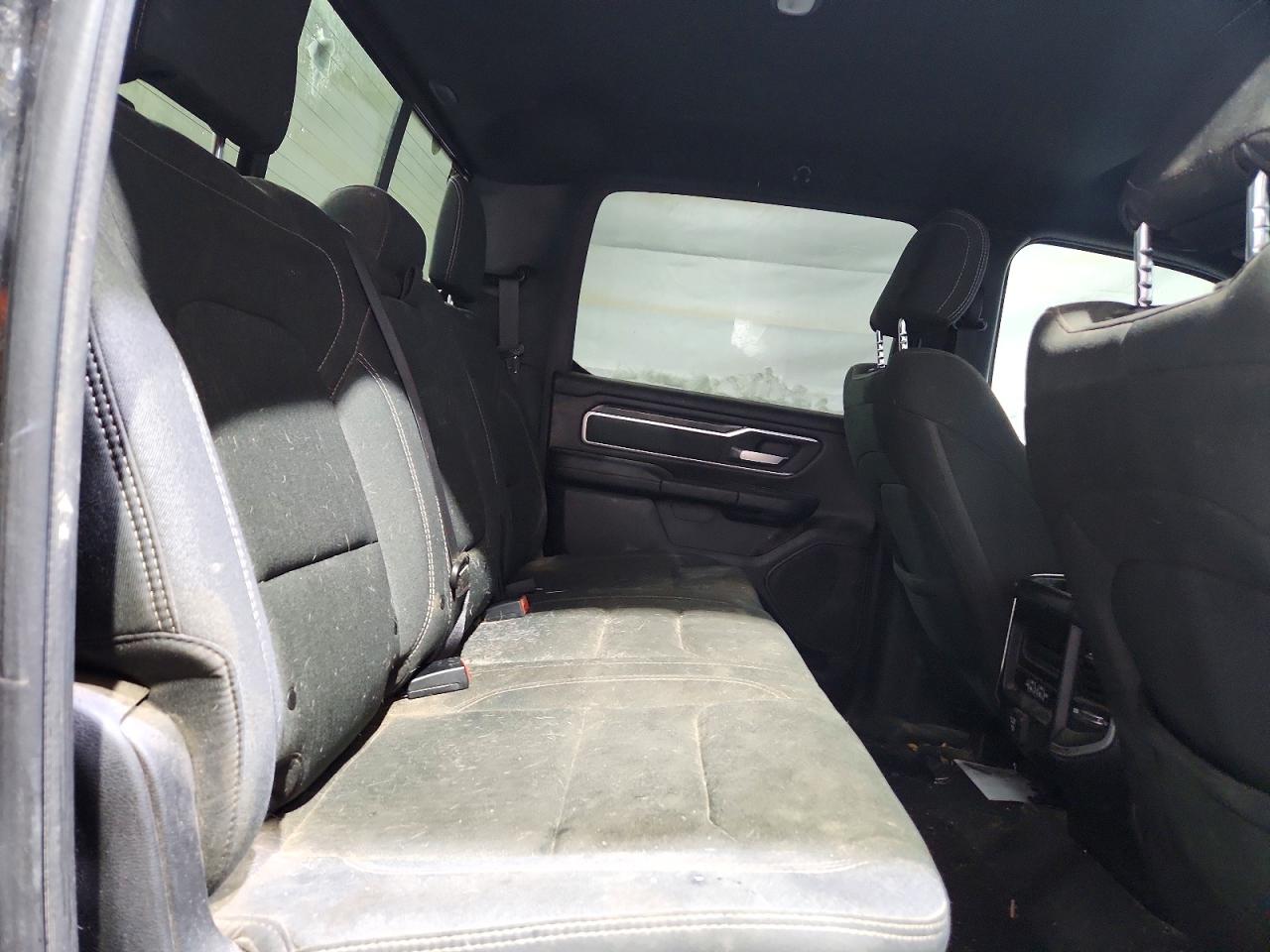 2019 RAM 1500 photo 10
