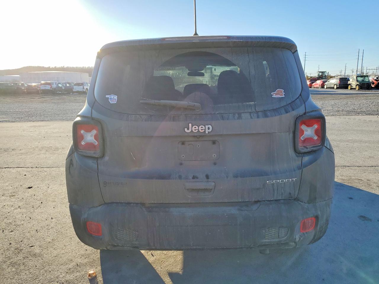 2020 JEEP RENEGADE SPORT photo 6