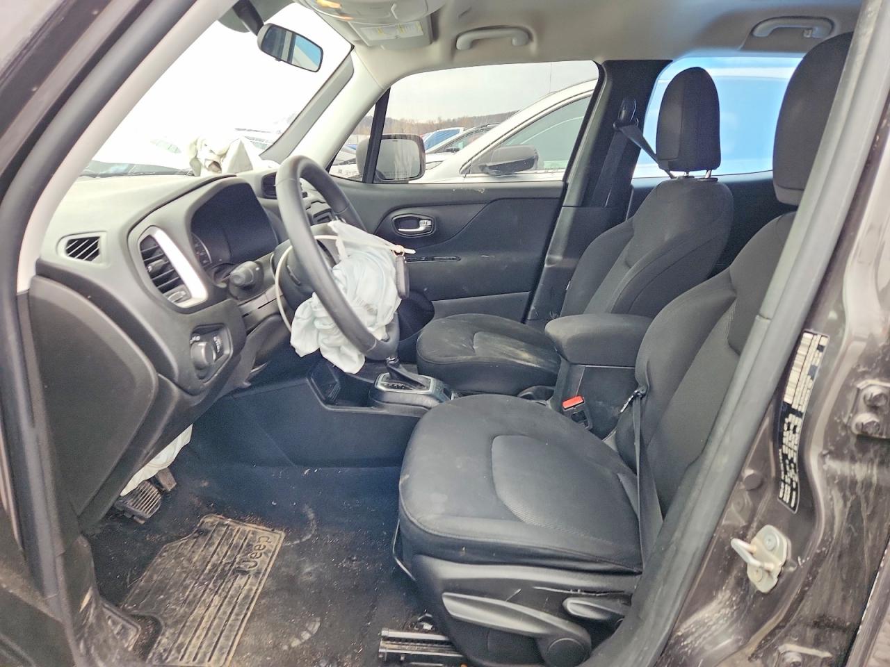 2020 JEEP RENEGADE SPORT photo 7