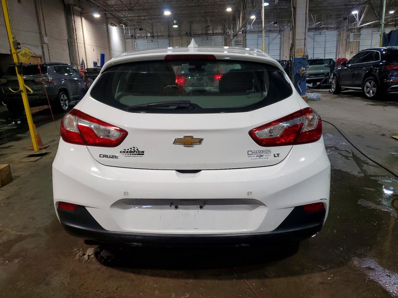 2017 CHEVROLET CRUZE LT photo 6