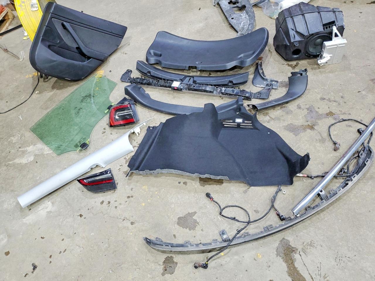 2020 TESLA MODEL 3 photo 25