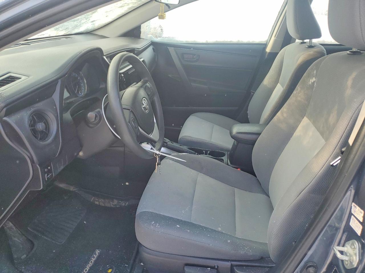 2018 TOYOTA COROLLA L photo 7
