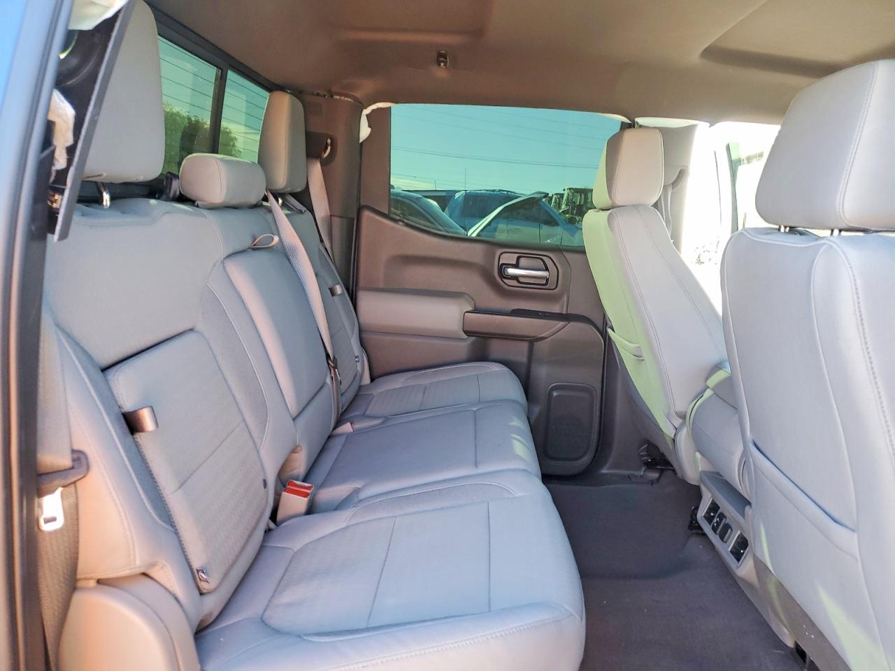 2019 CHEVROLET SILVERADO C1500 LT photo 10