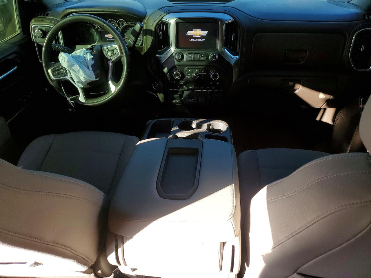 2019 CHEVROLET SILVERADO C1500 LT photo 8